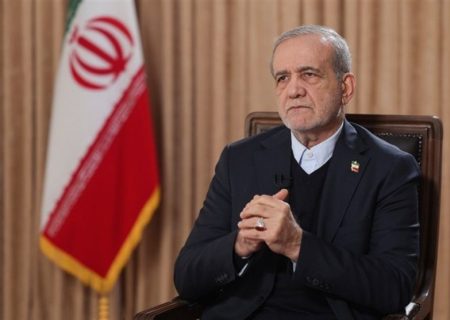 پزشکیان:بسته مقاوم‌سازی اقتصادی ابلاغ شد؛ تأکید بر تأمین کالاهای ضروری