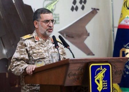 سردار «علی‌محمد نائینی» سخنگوی سپاه به شهادت رسید
