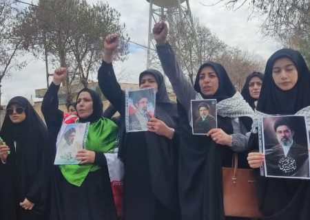بیعت مردم دورود با رهبر معظم انقلاب در راهپیمایی ‌قدس