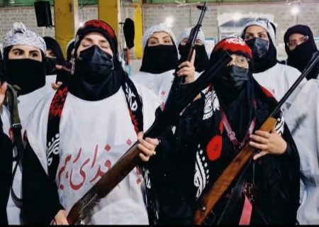 «دایه دایه وقت جنگ»؛ فریاد کفن‌پوشان مسلح دورود در حمایت از اقتدار ملی