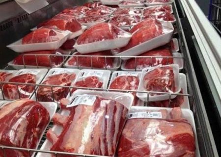 ۳۰۰ بسته گوشت گرم بین نیازمندان دورود توزیع شد