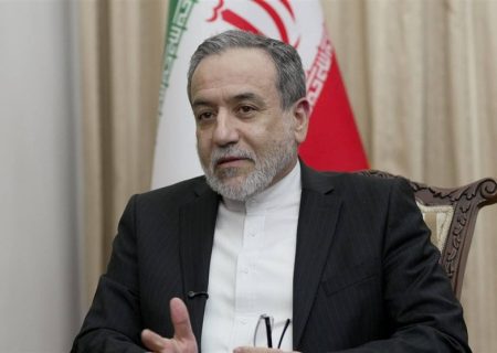 عراقچی: ما هیچ مانعی در تنگه هرمز ایجاد نکرده‌ایم