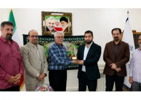 تجلیل فعالان محیط‌زیست دورود از دادستان این شهرستان