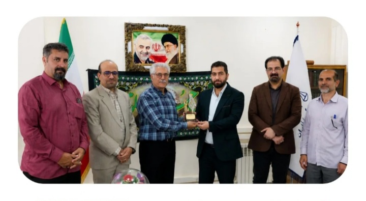 تجلیل فعالان محیط‌زیست دورود از دادستان این شهرستان