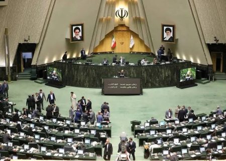 همکاری نمایندگان با دولت، مسیر توسعه و جذب اعتبارات برای حوزه های انتخابیه