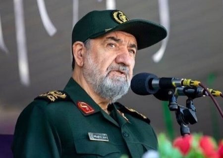 سرلشکر رضایی: تنگه هرمز را حفظ می‌کنیم/ انتقام مسئله اصلی ایران است