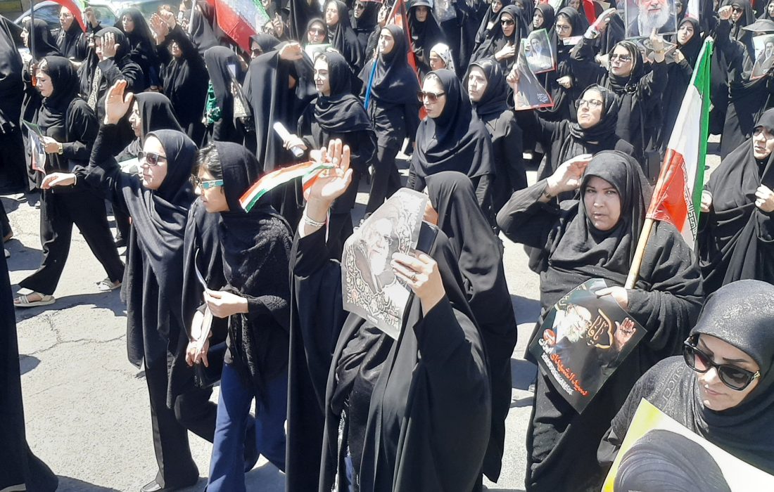 وداع جاماندگان دورودی با قائد امت اسلامی هم‌زمان با تشییع رهبر شهید انقلاب اسلامی