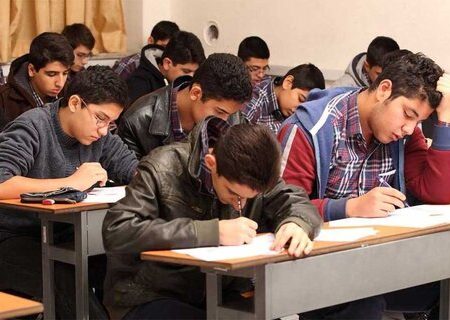پایگاه‌های مشاوره برای هدایت تحصیلی دانش‌آموزان دایر شد