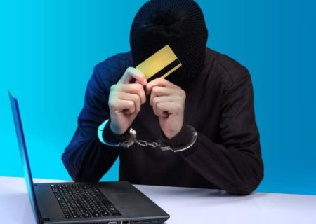کشف ۱۷ فقره کلاهبرداری اینترنتی در دورود