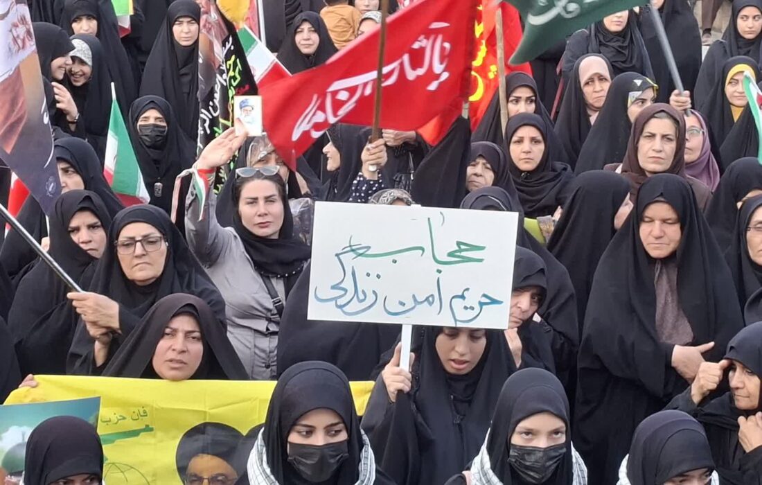تجمع بانوان فاطمی و مردان علوی در دورود