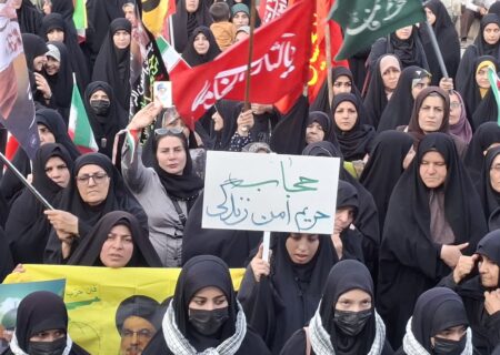 تجمع بانوان فاطمی و مردان علوی در دورود